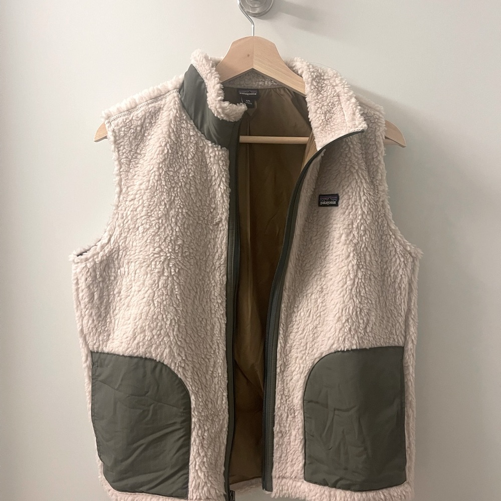 Patagonia Retro-X Fleece Vest - Big Kids Size XXL in Natural w/ Coriander Brown